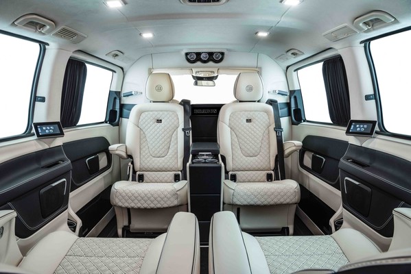 mercedes 8 seater van